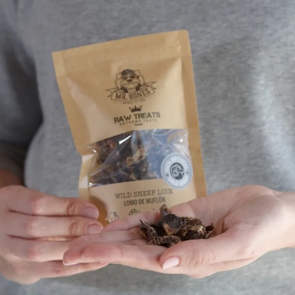 Raw Treats Muflón – Snack natural para perro y gato