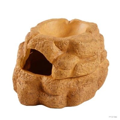 Cozy Cave / Cueva / Lucky Reptile
